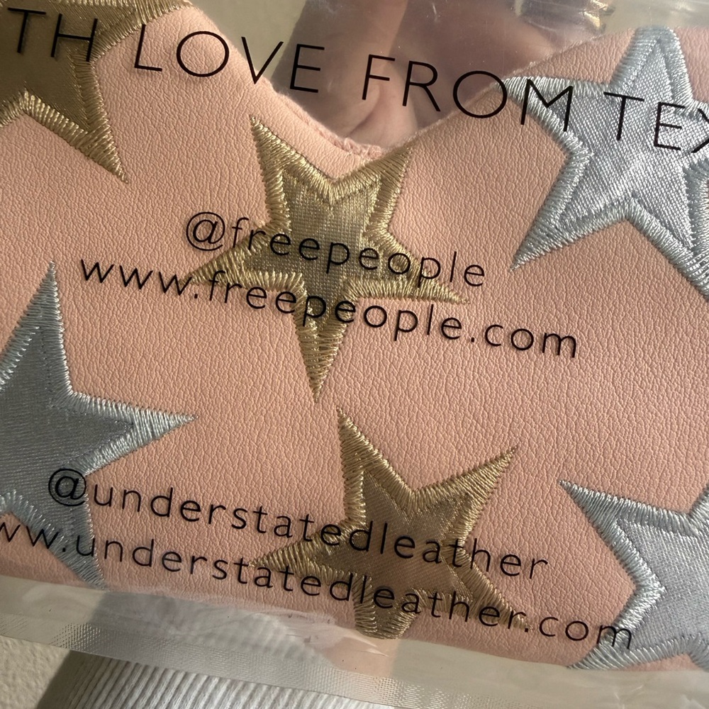 Free People x Understated Leather Eye Mask Pink - Picture 8 of 8
